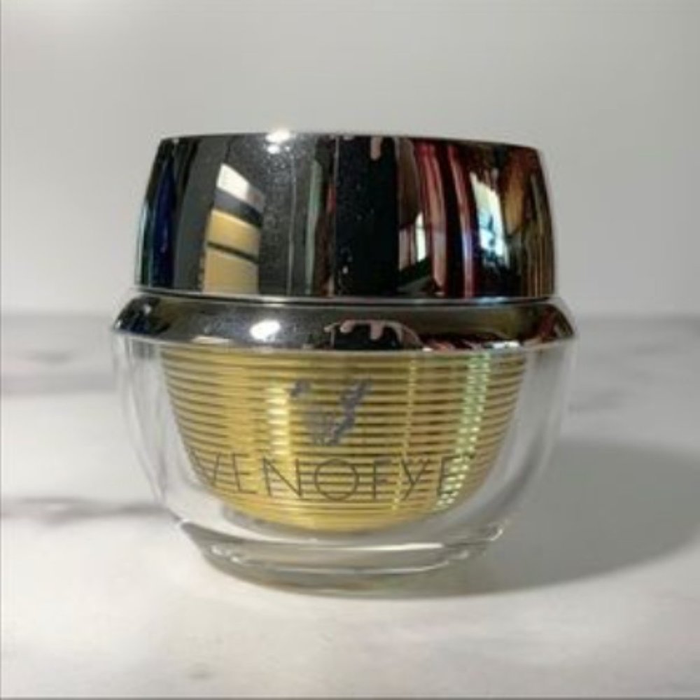 Venofye Royal Jelly Bee Eye Firming Cream